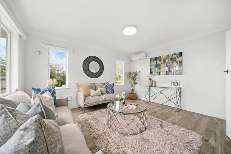 1/63 Arran Road Browns Bay_1