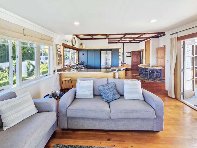 101 Cameron Road 11555_5