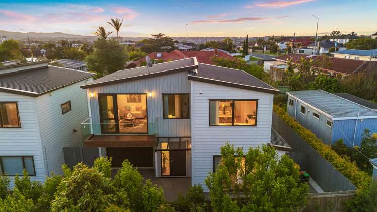 6D Tiroroa Avenue Te Atatu South_21