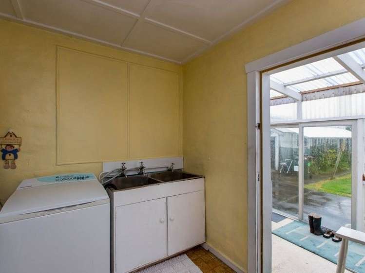 16 Robert Street Marton_15