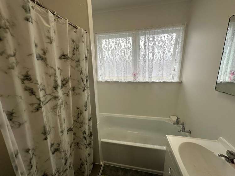 1 Plymouth Road 10480_5