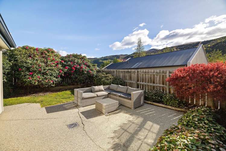 9 Innes Place Arrowtown_25