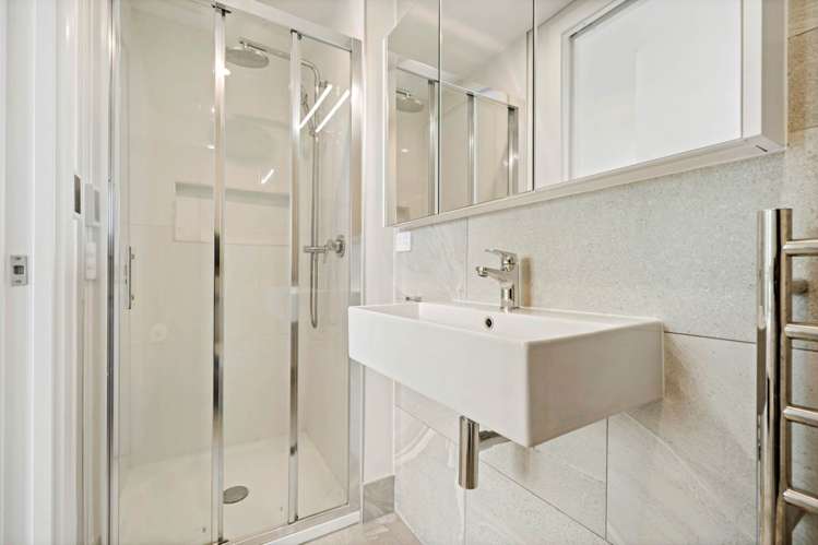 201/64 Great South Road Epsom_14