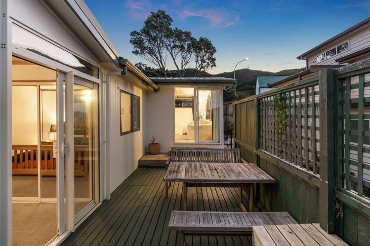 84 Thurleigh Grove Karori_25