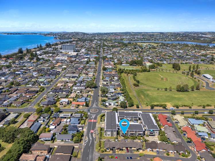 206/252 Centreway Road Orewa_18