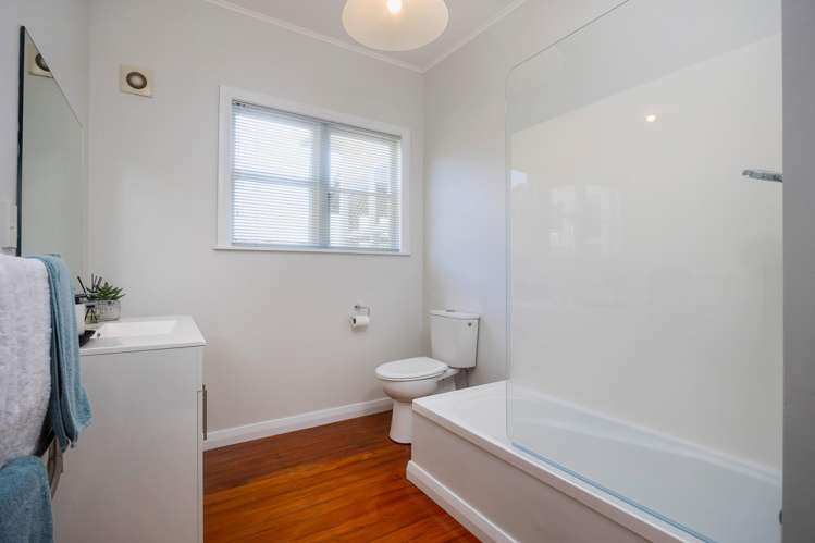 23 Tasman Avenue Mount Albert_16