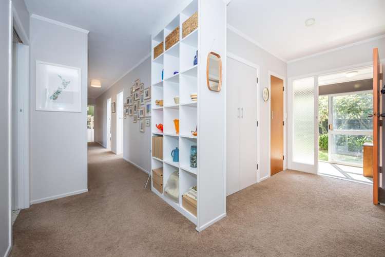 14 Carlson Crescent Silverdale_7