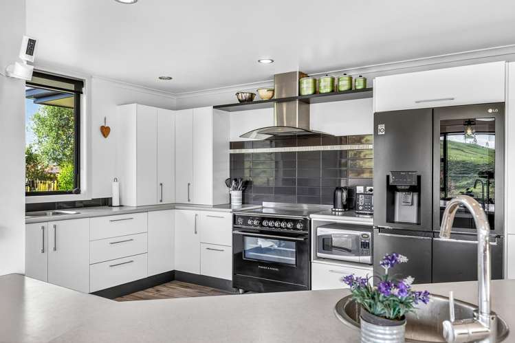 508E Henry Watson Road_2