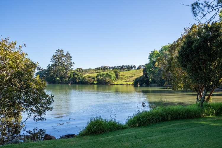 745d Waikino Road Russell Surrounds_3