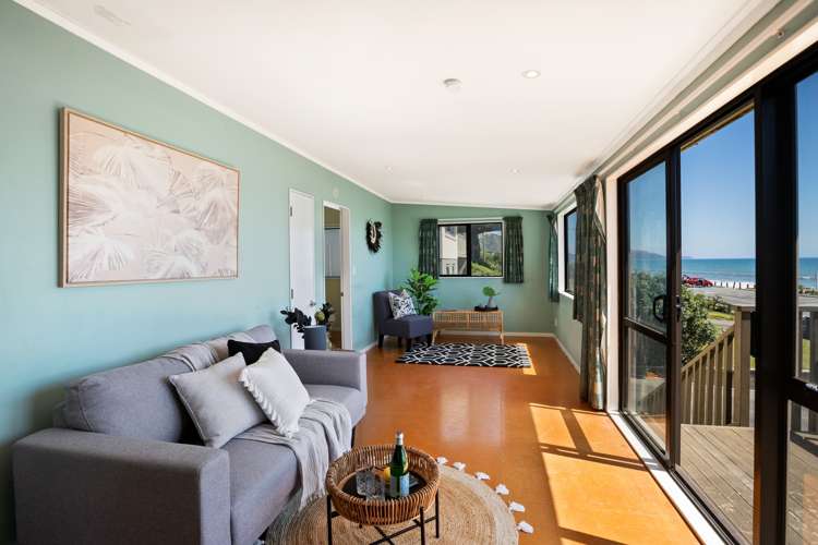 138 The Parade Paekakariki_20