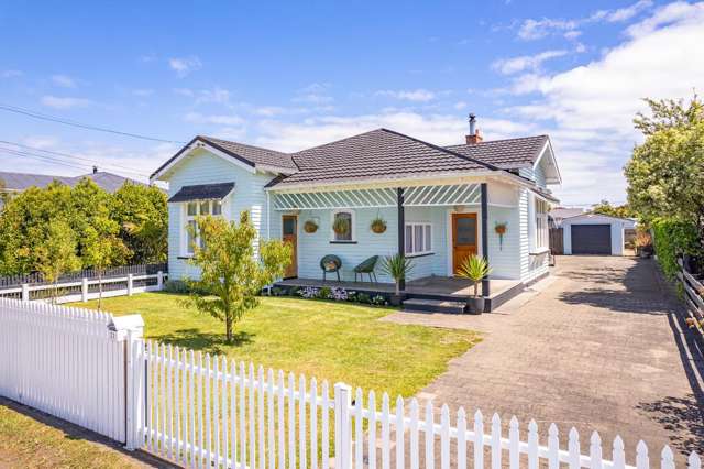 WHANGANUI EAST - 4 BEDROOMS