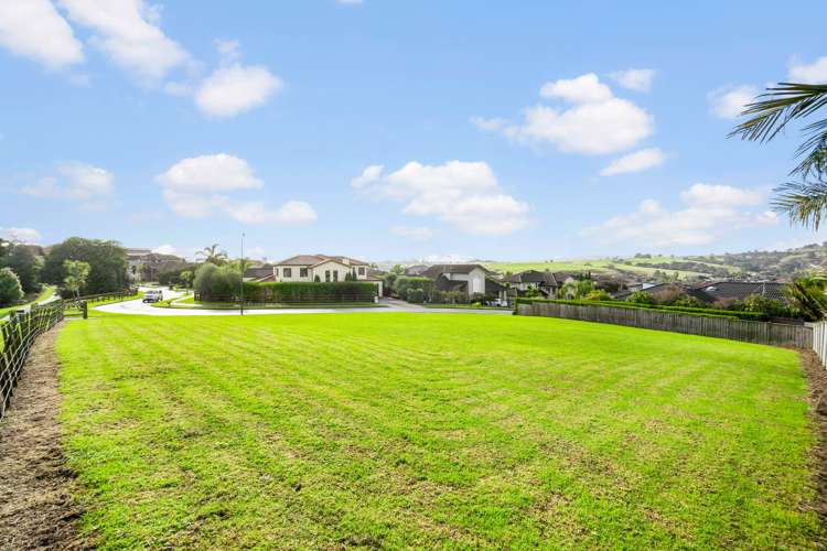 8 Kenley Heights Flat Bush_19