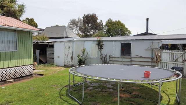 7 Rennie Place The Pines Beach_2