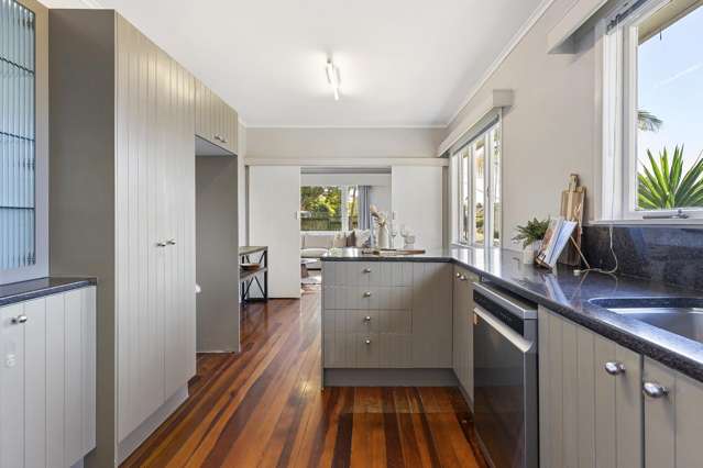 1/11-13 Waratah Street Birkenhead_4