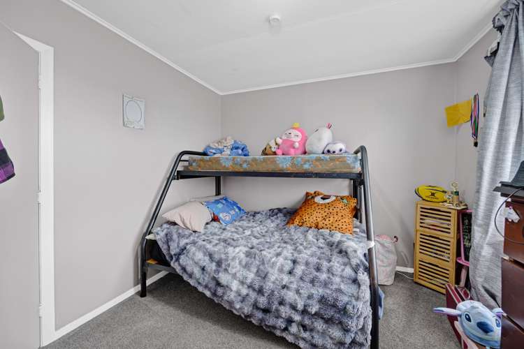 18 Whitcombe Road Opunake_11