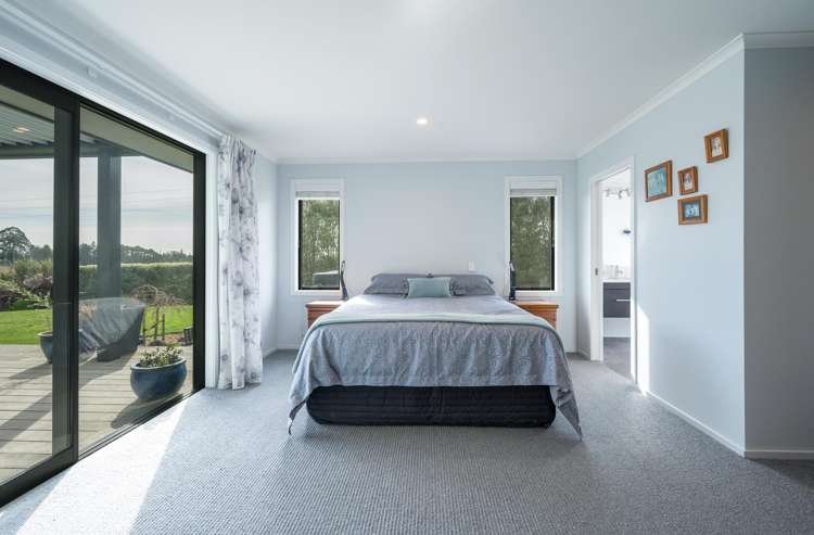 6 Karamu Lane Redwood Valley_23