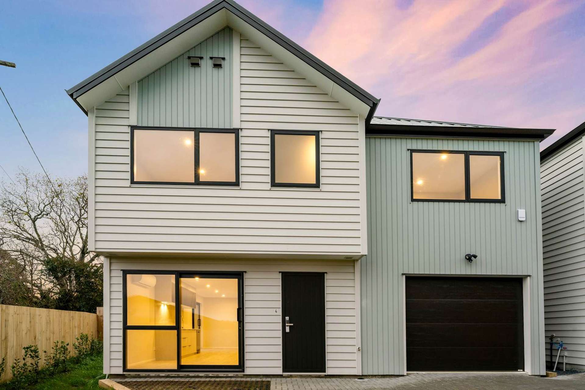 4/33 Buscomb Avenue Henderson_0