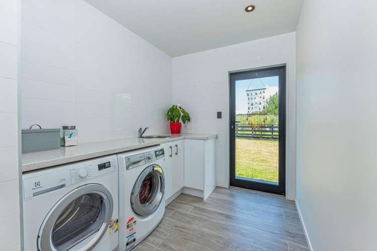 27 Poplar Glade Mangawhai_17