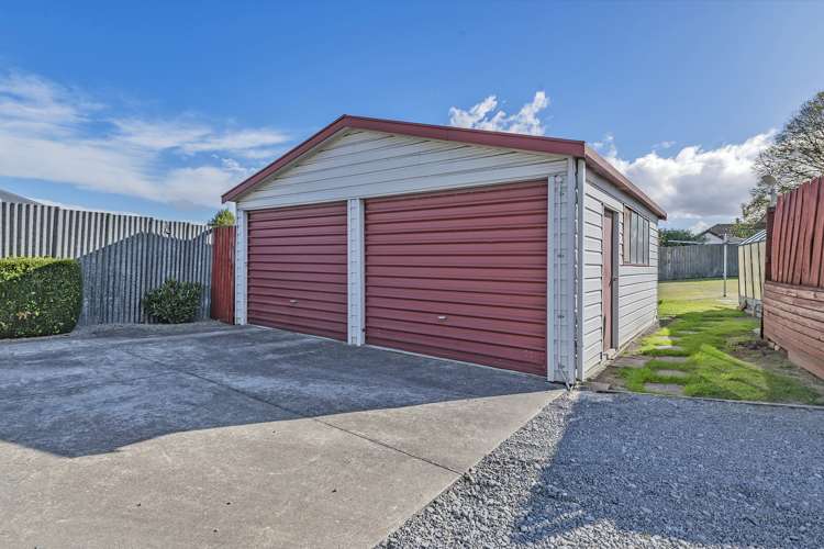60 Springs Road Hornby_15