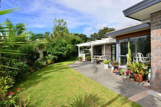 14 Lakeside Drive Orewa_4