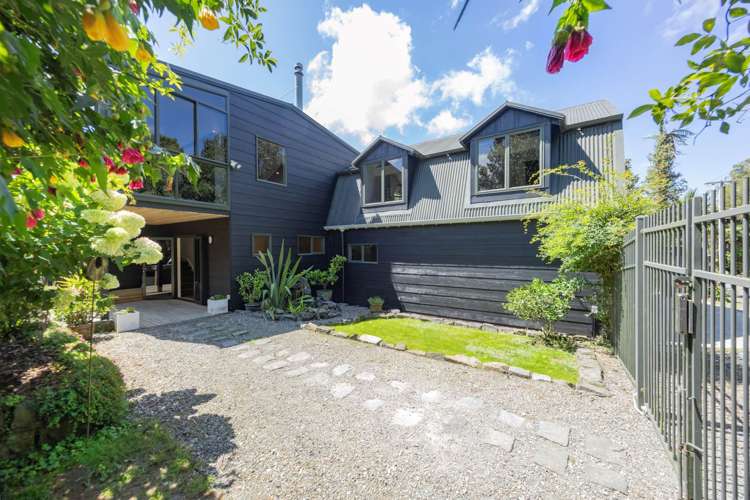 5 Brabant Road Waiatarua_18