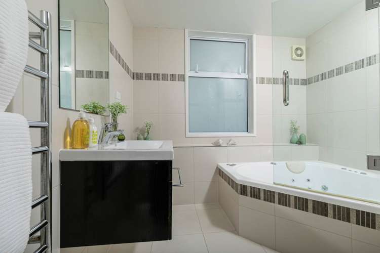 1007a Beach Road Torbay_53