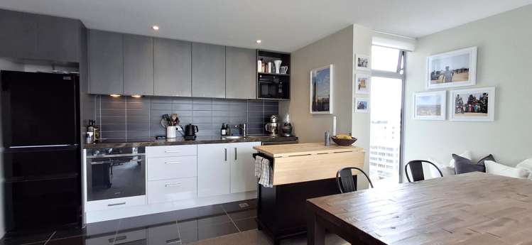 12F/30 Taranaki Street 2185_5
