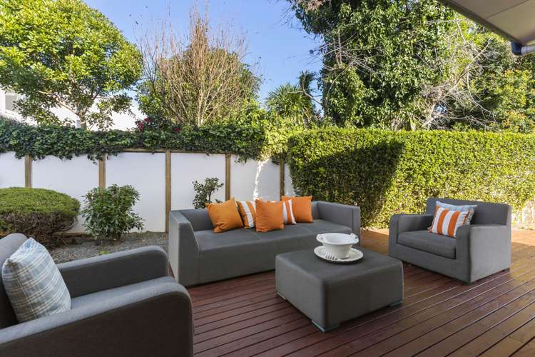 23 Gillard Place Eastern Beach_21