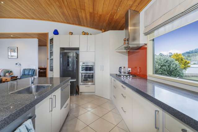 16 Endeavour Place Cooks Beach_2