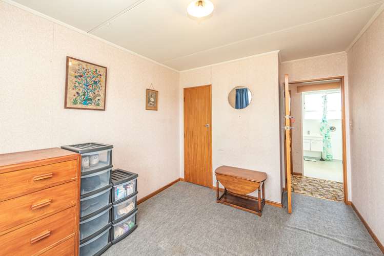 34 Devon Road Springvale_16