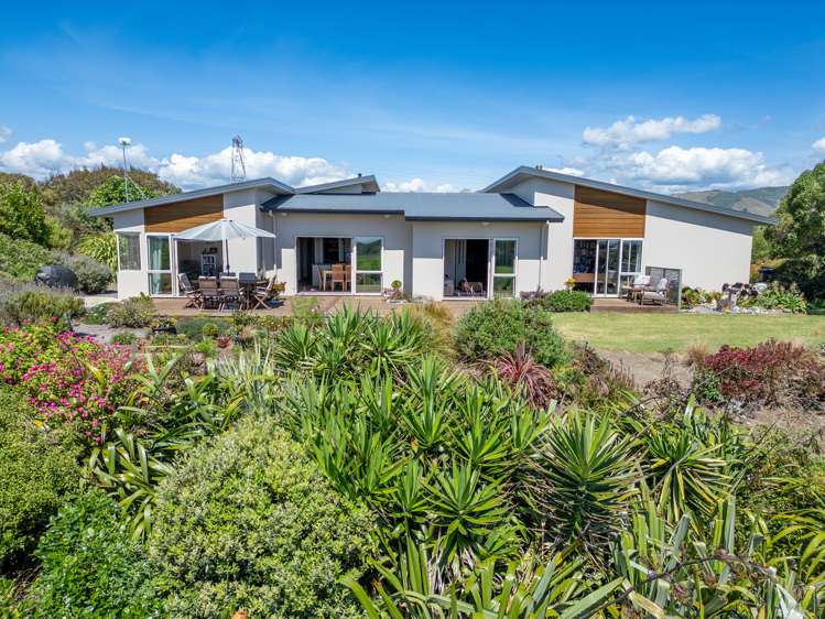 52 Harakeke Road Te Horo_21