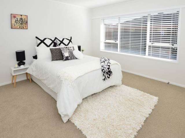 1/16 Alice Avenue Orewa_2