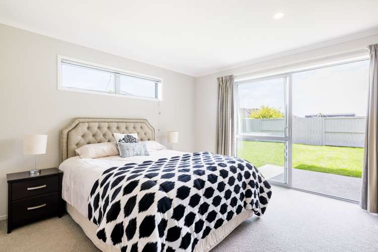 69 Aquila Crescent Rototuna North_13