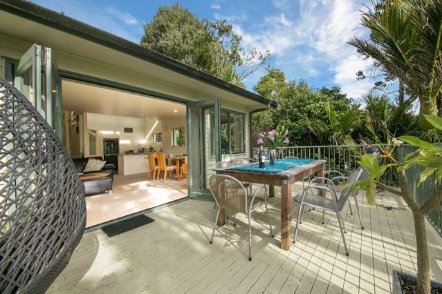 11 Opou Road Titirangi_1