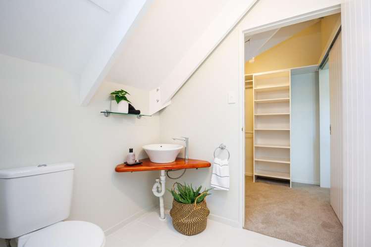 20 Cashmere Drive Fitzherbert_19