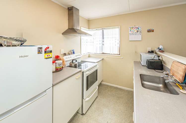 12B Cornwall Road Springvale_4