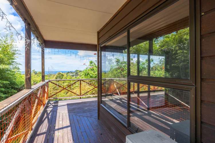 555b East Coast Road Browns Bay_15