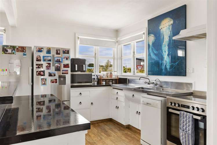 20 Cook Street Carters Beach_7