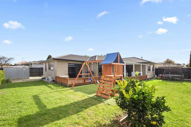 13 Lieshout Way Pukekohe_1