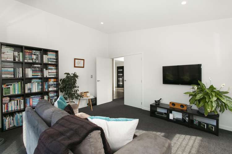 82a Creek Road Allenton_10