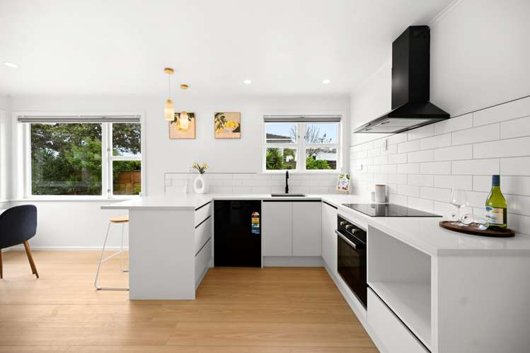 11 Dinsdale Road Dinsdale_6