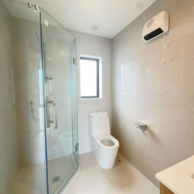 7/2a Mantra Road Massey_7