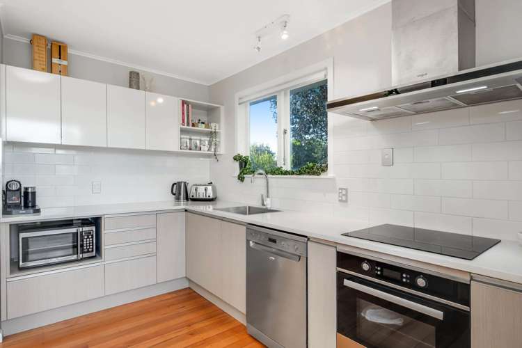 2/12 Pandora Place Pakuranga_7