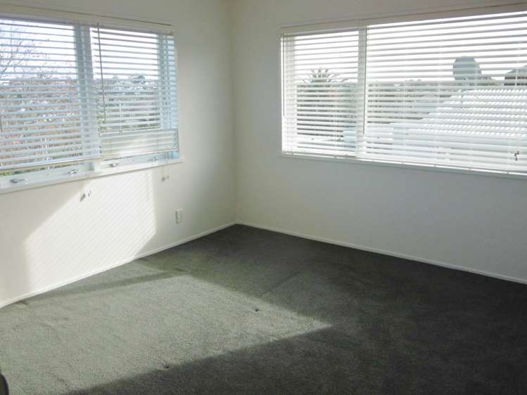 1/10 Dallinghoe Crescent Milford_10