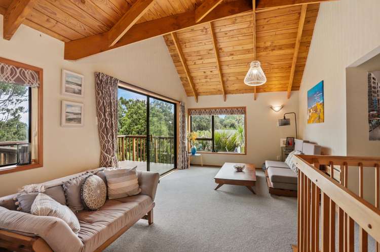 40 Huia Road Titirangi_13