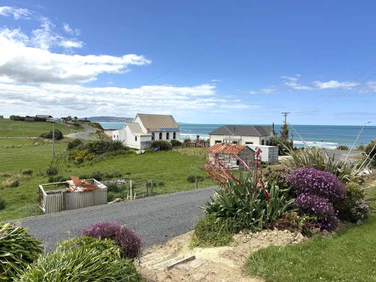 4 Wood Street Kaka Point_7