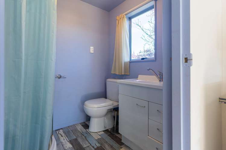 15 Huxley Place Twizel_17