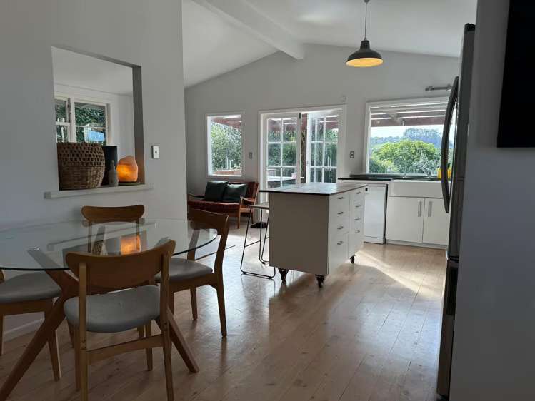 11 Putiki Road Ostend_3