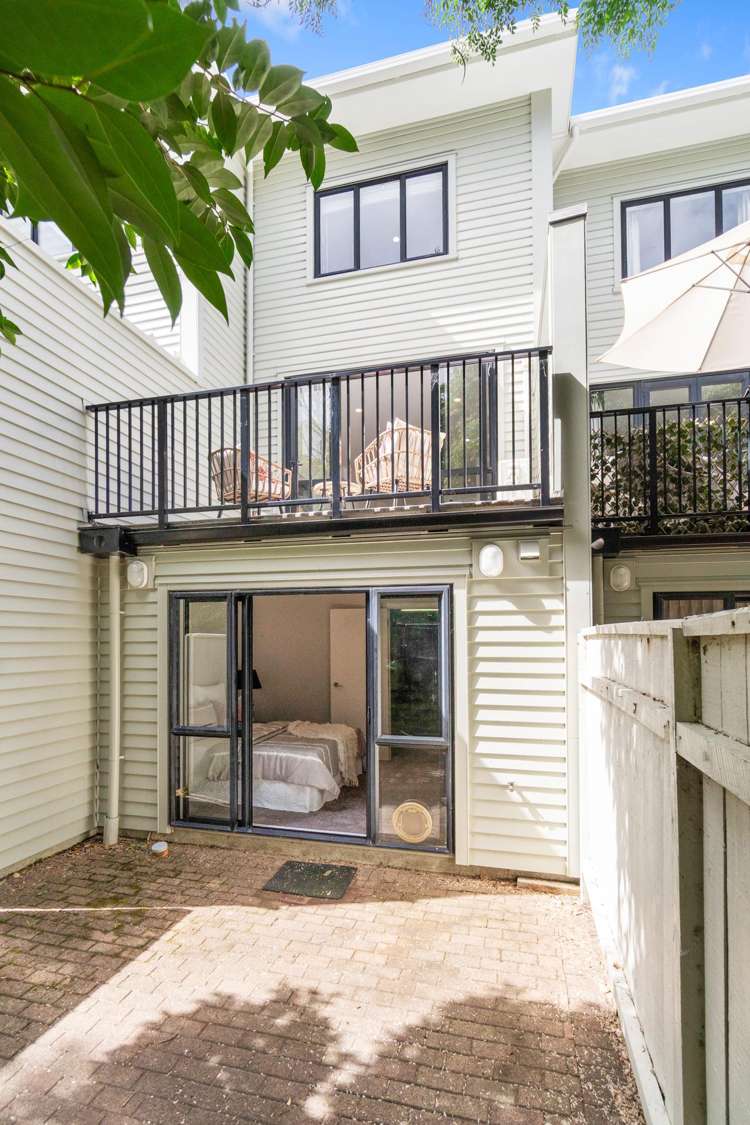 18/17 Lyon Avenue Mt Albert_16