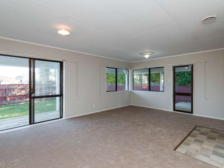 57 Geraldine Crescent Cloverlea_5